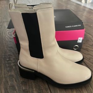 Vince Camaro Boots NWT NIB
